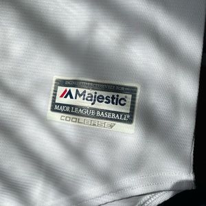 Men’s Pittsburgh Pirates Jersey and Hat